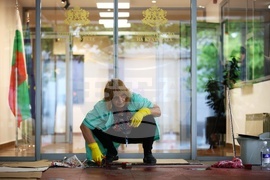 Министерство на културата - червена боя