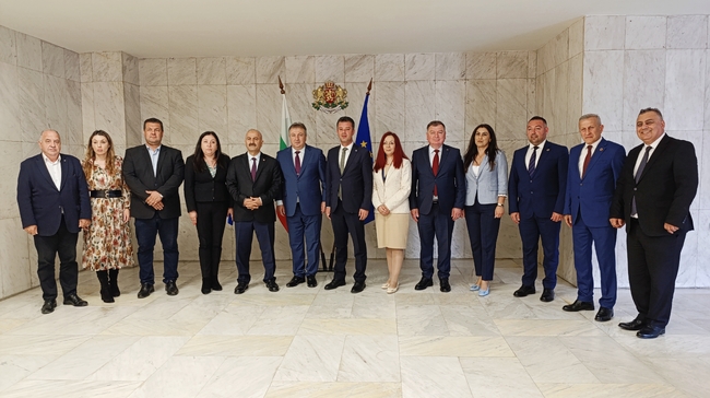 Кметът на Шумен към колегите си от Гeбзе и Чорлу: Шумен се развива с висок темп, слагаме началото на интензивни контакти между нашите градове