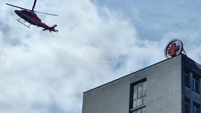 Пациентка с мозъчна аневризма е транспортирана от Панагюрище до София, съобщиха от Центъра за спешна медицинска помощ по въздуха