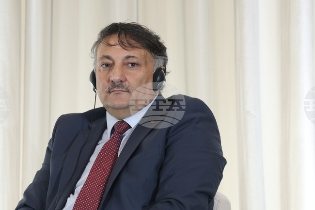 За 2024 г. в Турция са заловени 13 061 организатори на контрабанда, каза д-р Илкер Каракоюнлу на конференция за трафика на мигранти