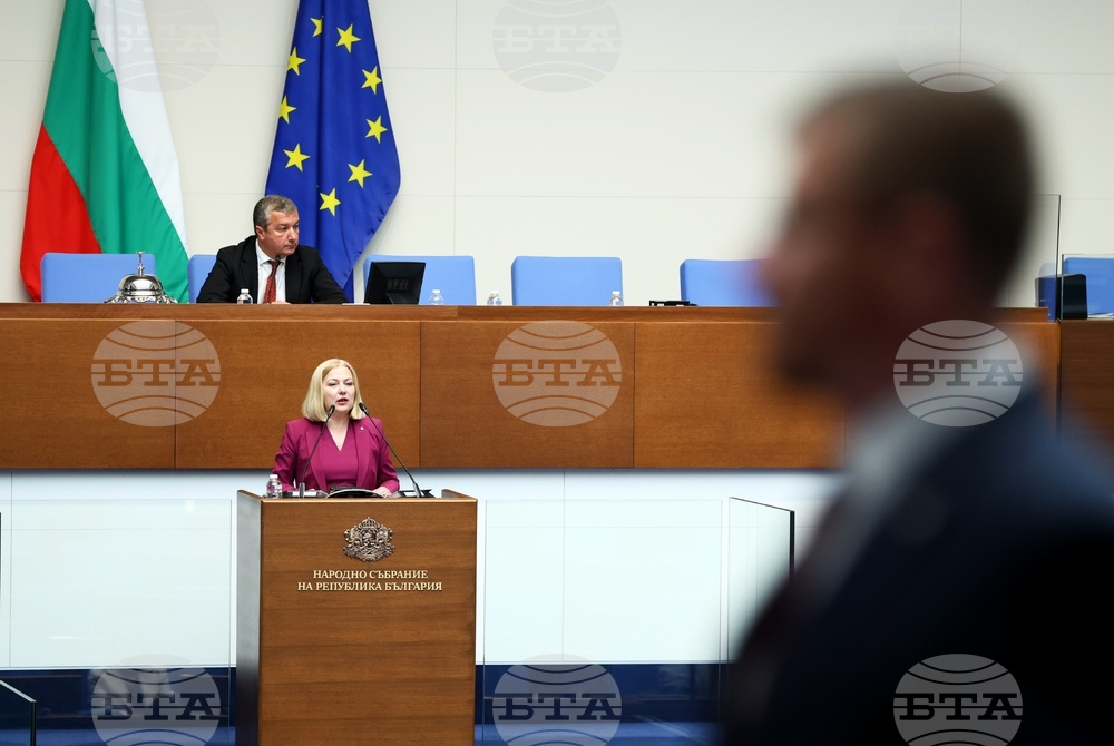 Нека днес, когато празнуваме Деня на Европа, да заявим, че ще отстояваме ценностите на европейската демокрация, призоваха в декларация от ПП-ДБ