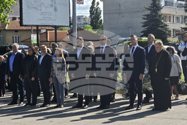 Добрич - Паметник на загиналите във Втората световна война - поклонение