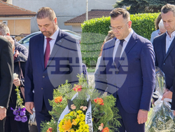 Добрич - Паметник на загиналите във Втората световна война - поклонение