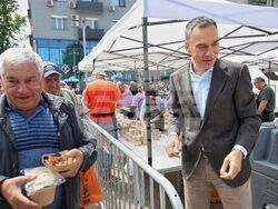 Бургас - Димитър Николов - Летен Никулден - пункт за раздаване на храна