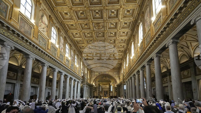 Започва затварянето на светите врати, отворени в четири базилики в Рим и Ватикана за Юбилейната година на Римокатолическата църква