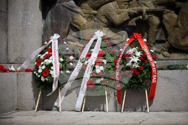 Бургас - 9 май - Паметник на съветската армия - чествания