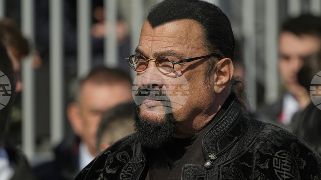 Известният американски актьор Стивън Сегал ще участва в нов филм на хърватски режисьор, който ще се снима в Белград