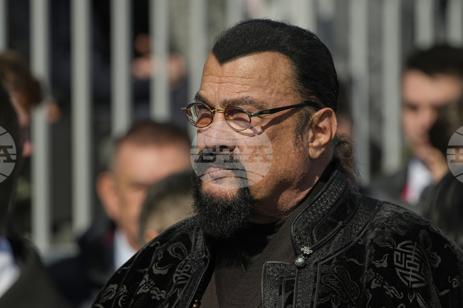 Известният американски актьор Стивън Сегал ще участва в нов филм на хърватски режисьор, който ще се снима в Белград