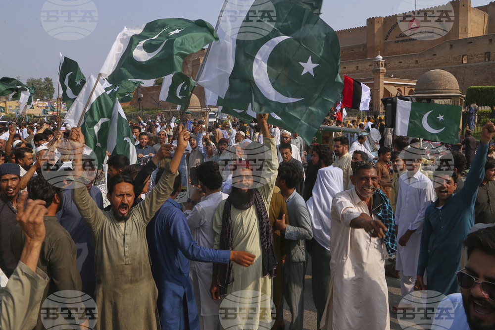 Pakistan India