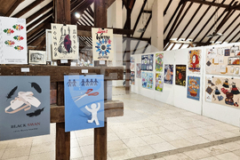 Варна - зрелостници - НУИ „Добри Христов“ - изложба