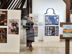 Варна - зрелостници - НУИ „Добри Христов“ - изложба