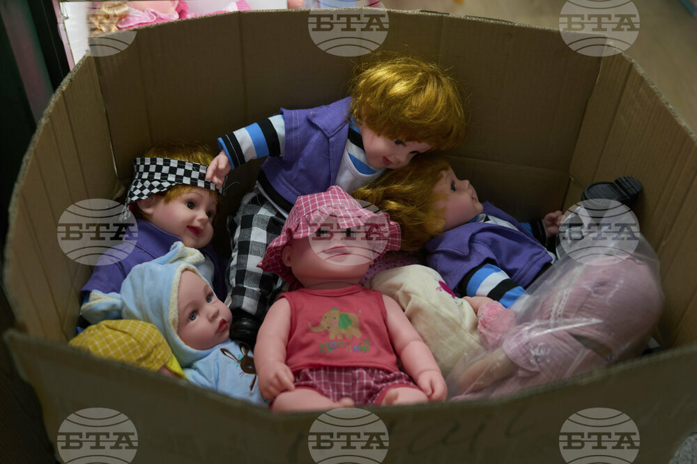 Trump-Tariffs-Dolls