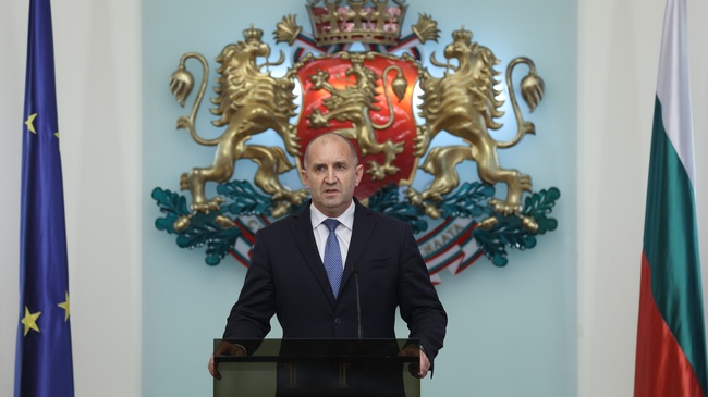 President Radev Will Table Proposal for Referendum on Euro Adoption