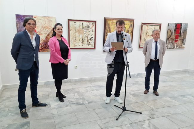 Велико Търново - Габриел Панев - изложба - откриване