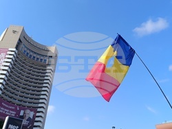 Румъния - Букурещ - Ден на Европа - мирно шествие