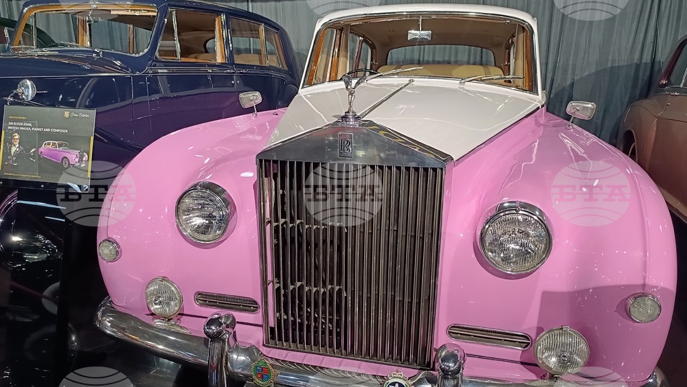 Румъния - Букурещ - автомобилна галерия „Цириак Колекшън“