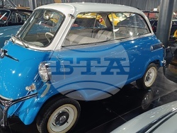 Румъния - Букурещ - автомобилна галерия „Цириак Колекшън“