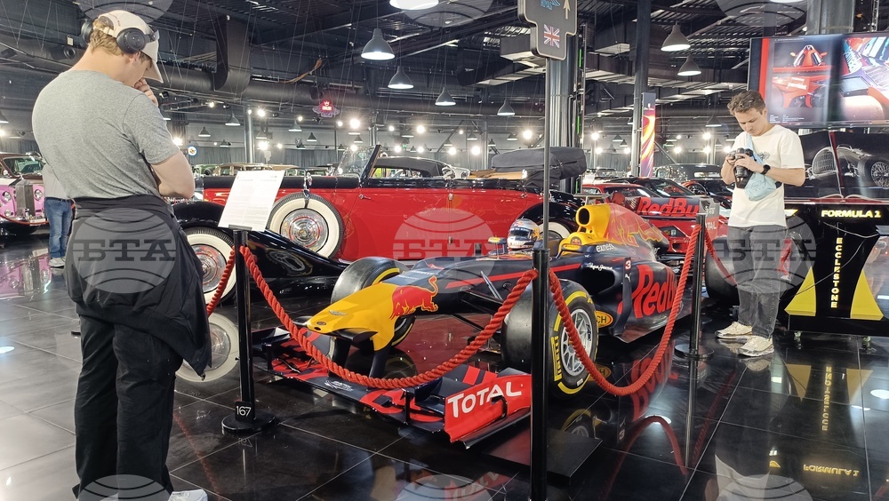 Румъния - Букурещ - автомобилна галерия „Цириак Колекшън“