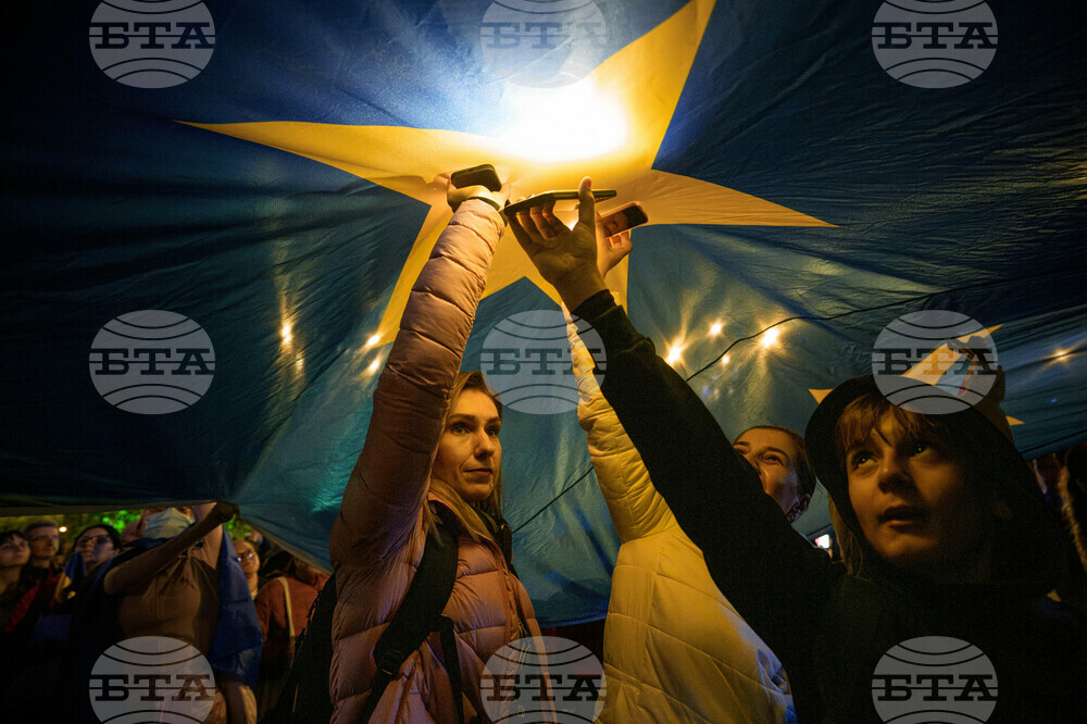 APTOPIX Romania Election