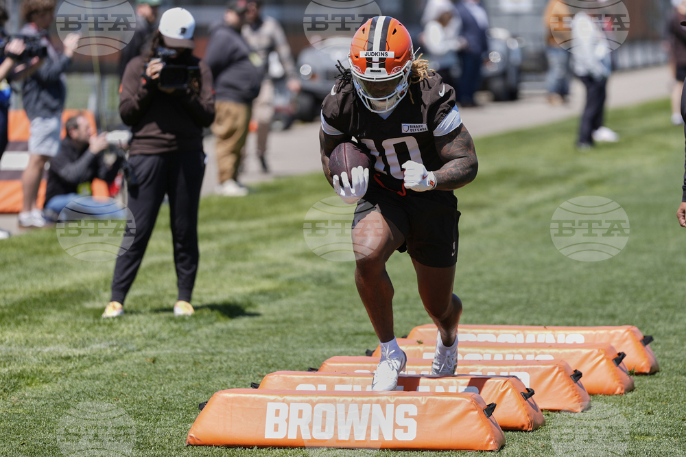 Browns Rookie Camp Football