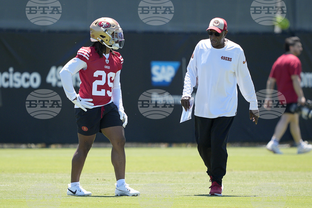 49ers Rookie Camp Football