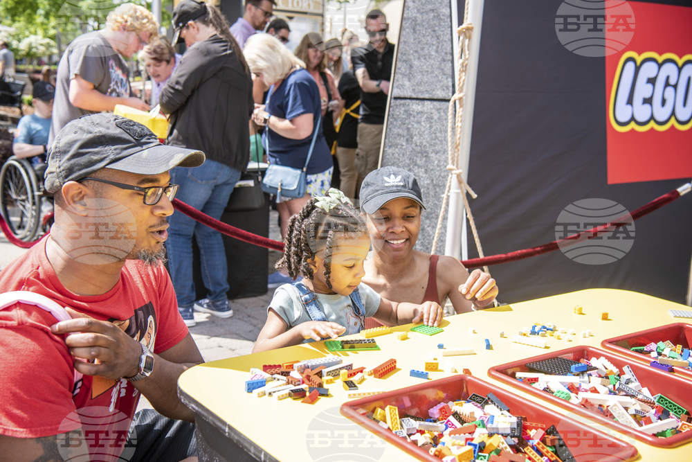 LEGO Store Opening: Huntsville, AL