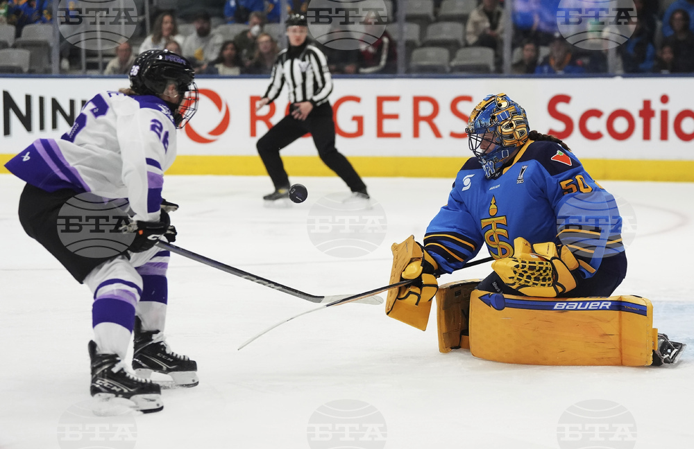 PWHL Frost Sceptres Hockey