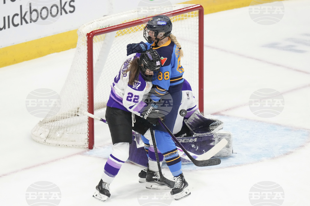PWHL Frost Sceptres Hockey
