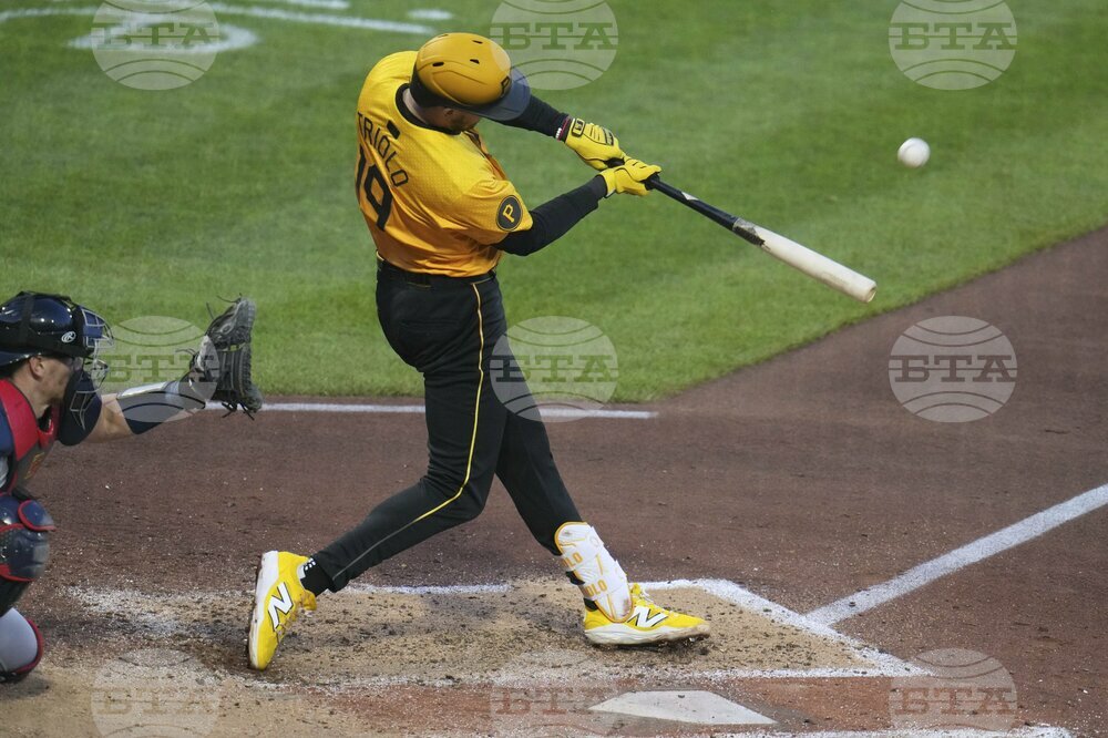 Braves Pirates Baseball