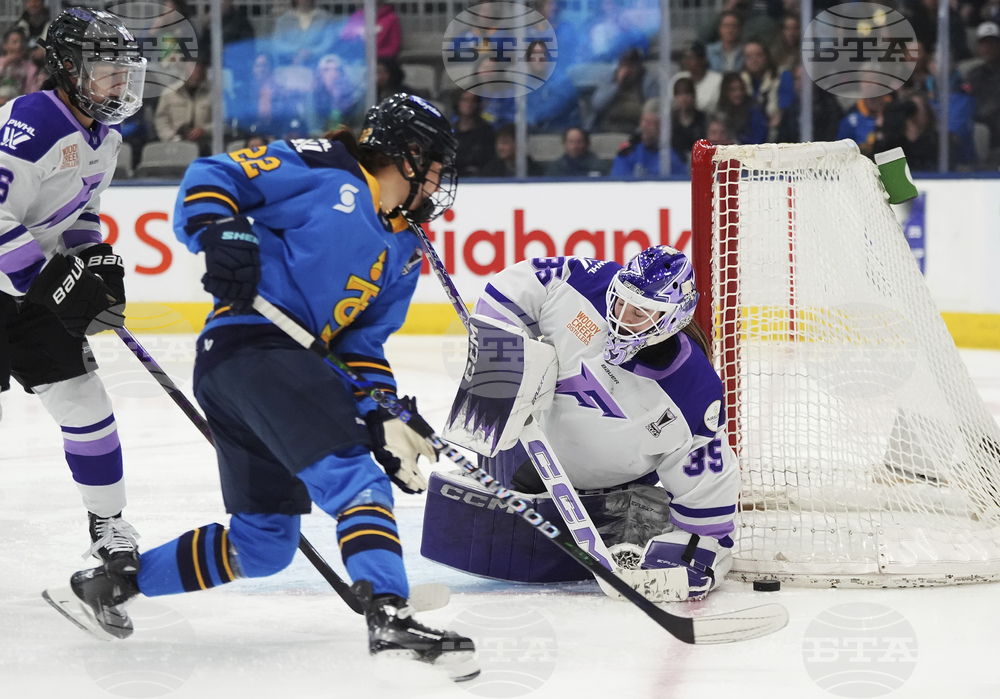PWHL Frost Sceptres Hockey