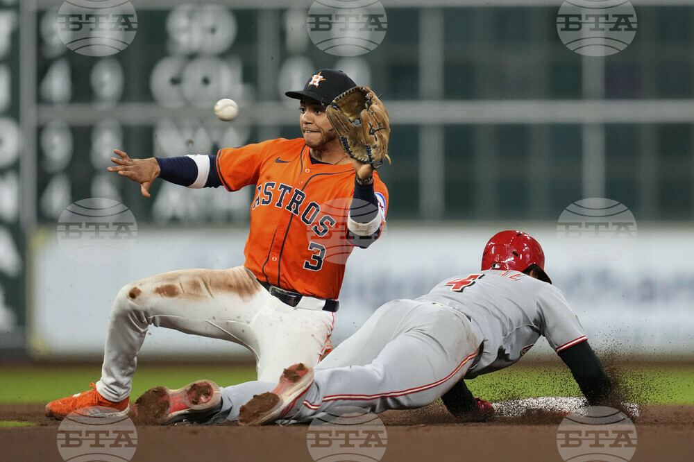 Reds Astros Baseball