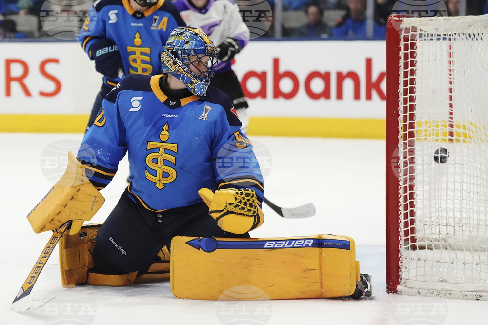 PWHL Frost Sceptres Hockey