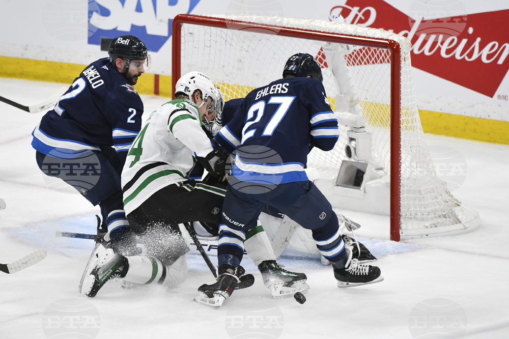 Уинипег изравни плейофната серия в НХЛ срещу Далас