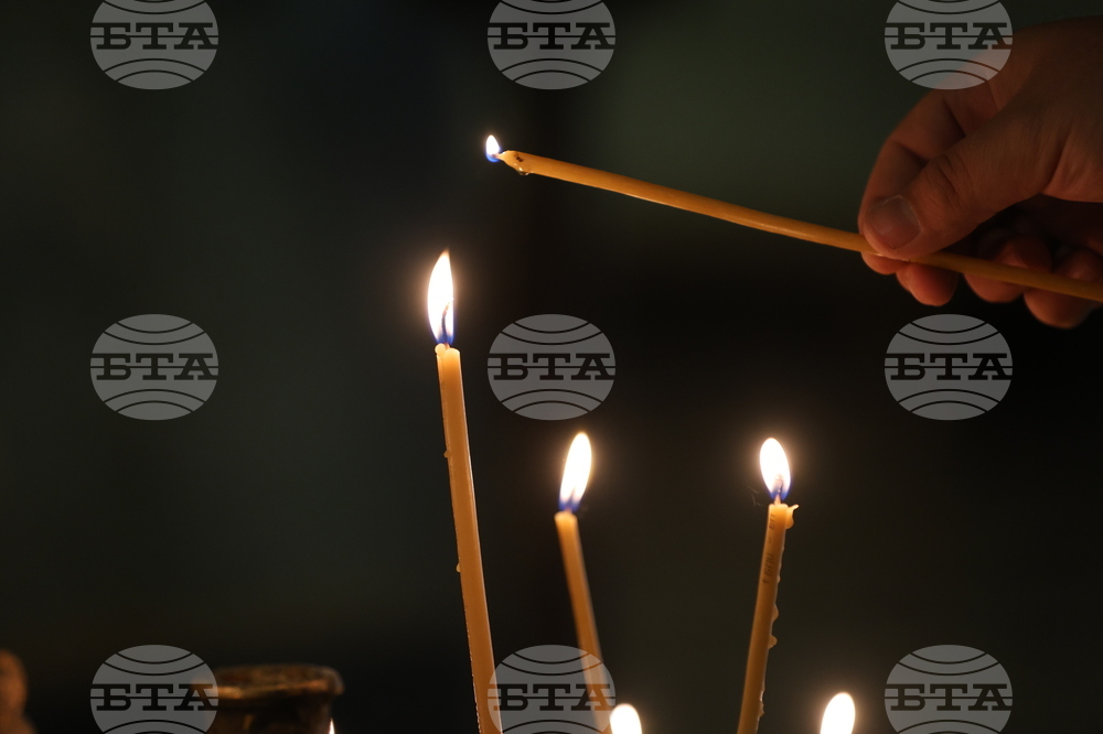 Патриаршеска катедрала "Св. Александър Невски" - патриарх Даниил - литургия