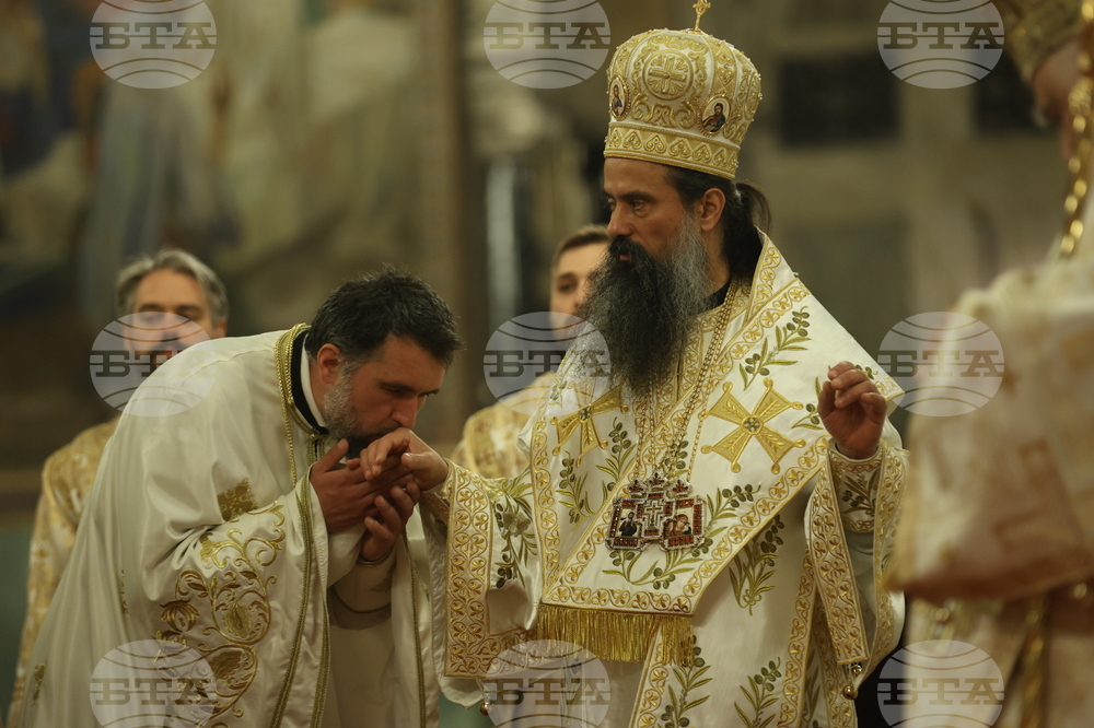 Патриаршеска катедрала "Св. Александър Невски" - патриарх Даниил - литургия