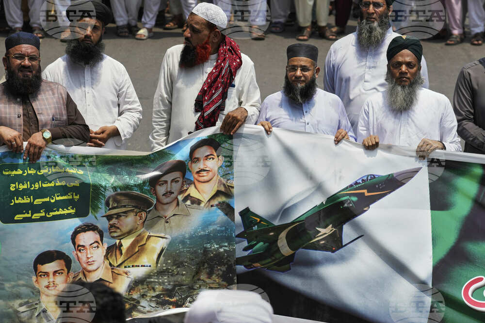 Pakistan India