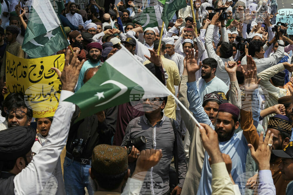 Pakistan India