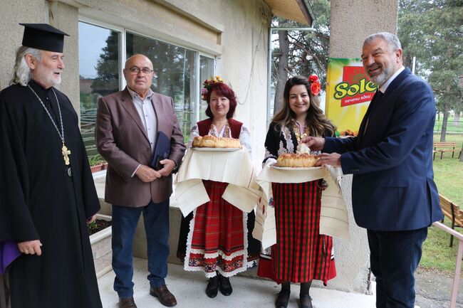 ОА Русе: Близо 600 души от цяла Северна България присъстваха на фестивала „Гергьовден на етносите“ в Сливо поле 