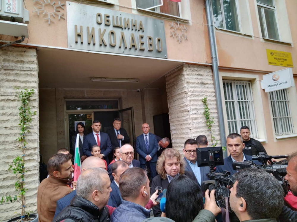 Когато бъде внесено предложението за референдум, се надявам да бъде добре мотивирано, заяви председателят на Народното събрание Наталия Киселова
