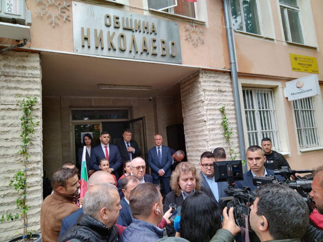 Когато бъде внесено предложението за референдум, се надявам да бъде добре мотивирано, заяви председателят на Народното събрание Наталия Киселова