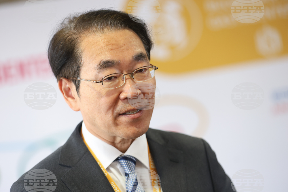 Bulgarian Medicine, Surgery Are at World-Class Level, Visiting Prof. Ho-Seong Han of South Korea Says