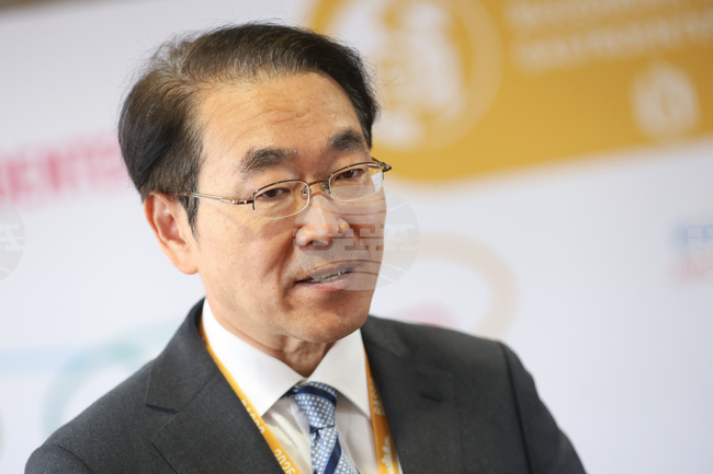 Bulgarian Medicine, Surgery Are at World-Class Level, Visiting Prof. Ho-Seong Han of South Korea Says