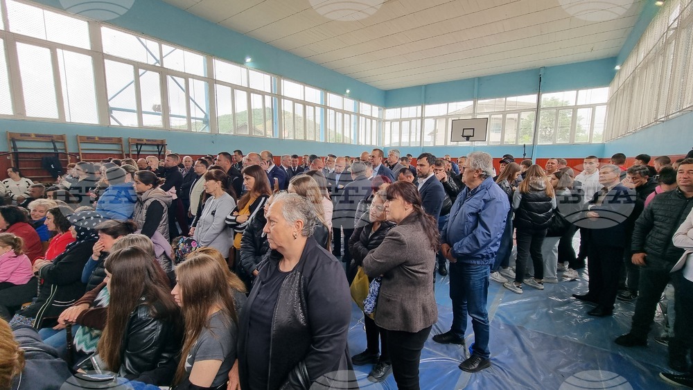 Село Караманци - митинг-събор - Джевдет Чакъров