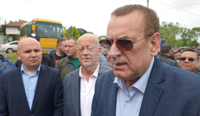 Нашият избор "за" еврото е направен още преди 35 г., каза Джевдет Чакъров 