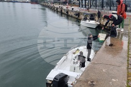 Варна - водолази - Морска гара - почистване