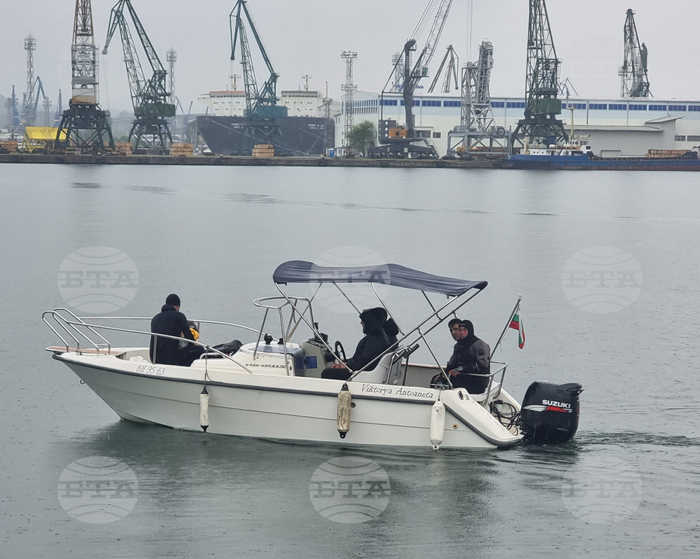 Варна - водолази - Морска гара - почистване