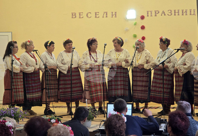 Фестивал на добруджанския фолклор и етнография се проведе в добричкото село Царевец