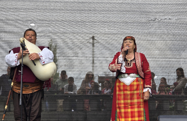 Плевен - фермерски пазар - празници