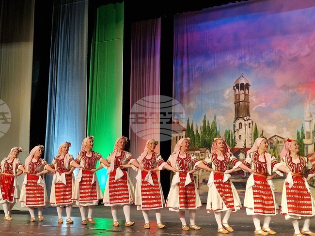 Фестивалът „Капанска китка“ в Разград събра почитатели на българския фолклор