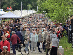 Плевен - фермерски пазар - празници